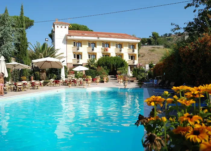 Hotel Caserta Antica